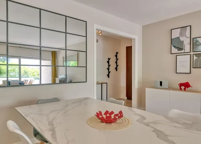 Vue : L'escale Bauloise Appartement *